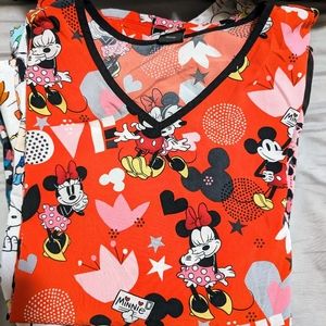 Scrubstar XL Valentine's Scrub Top